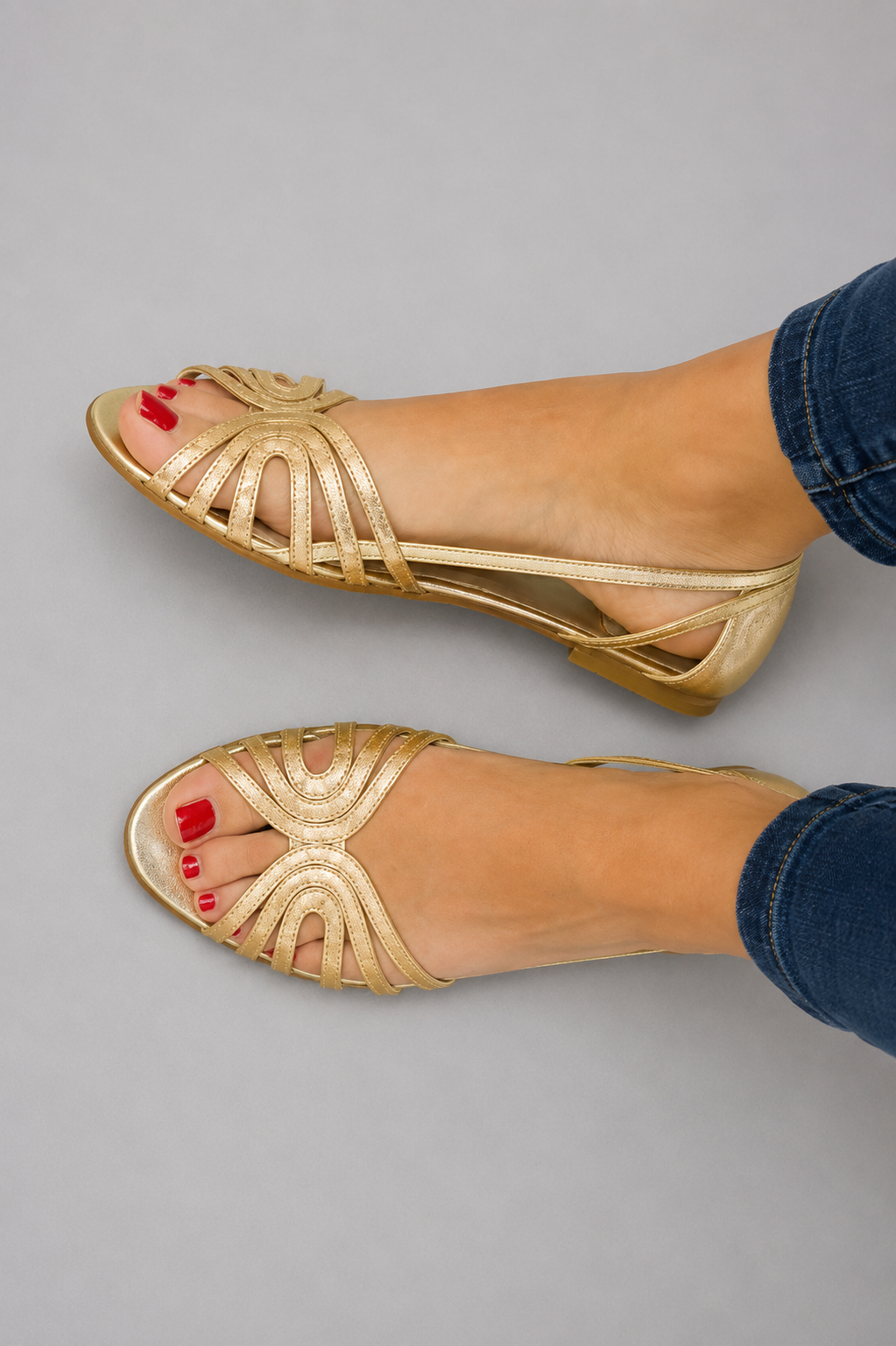 Solea | Sandalias Doradas Elegantes Punta Abierta